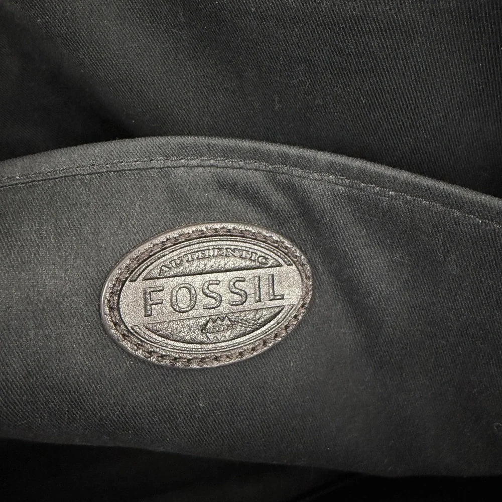 Fossil this listing